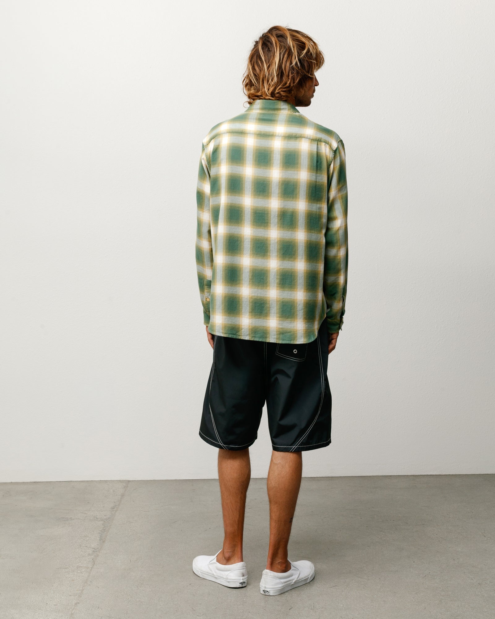 BEACH OMBRE PLAID SHIRT