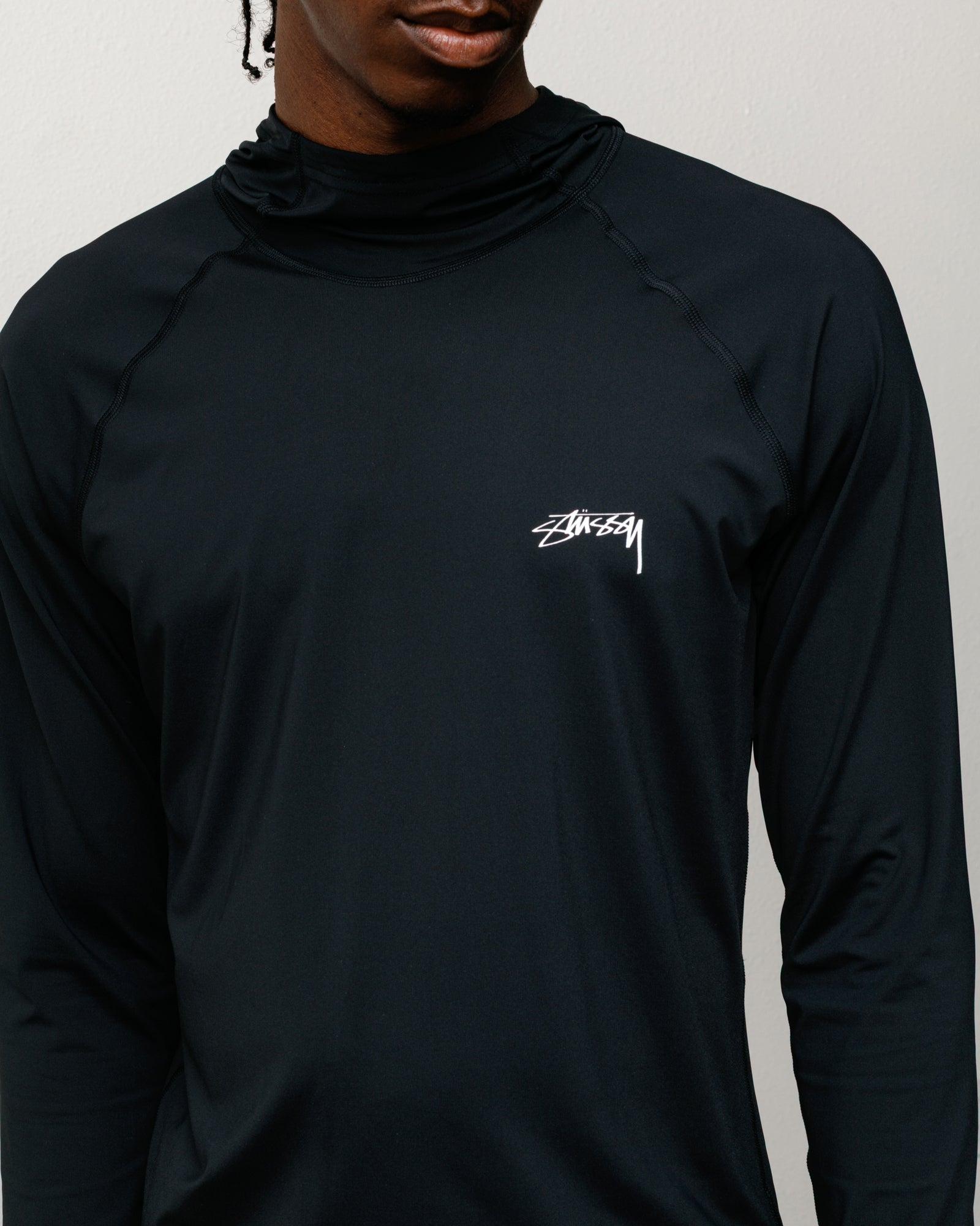 HOODED RASH GUARD