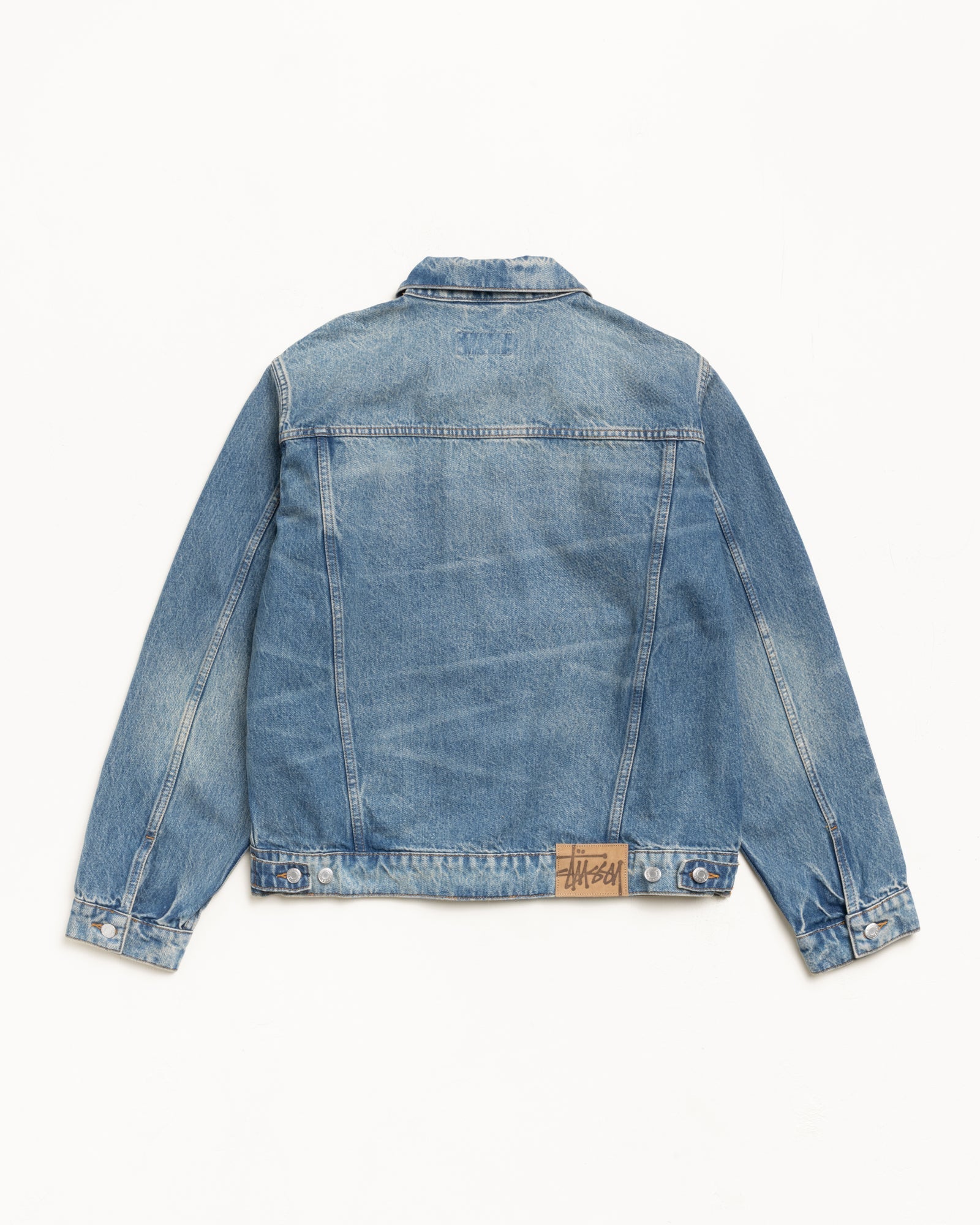 DENIM TRUCKER JACKET