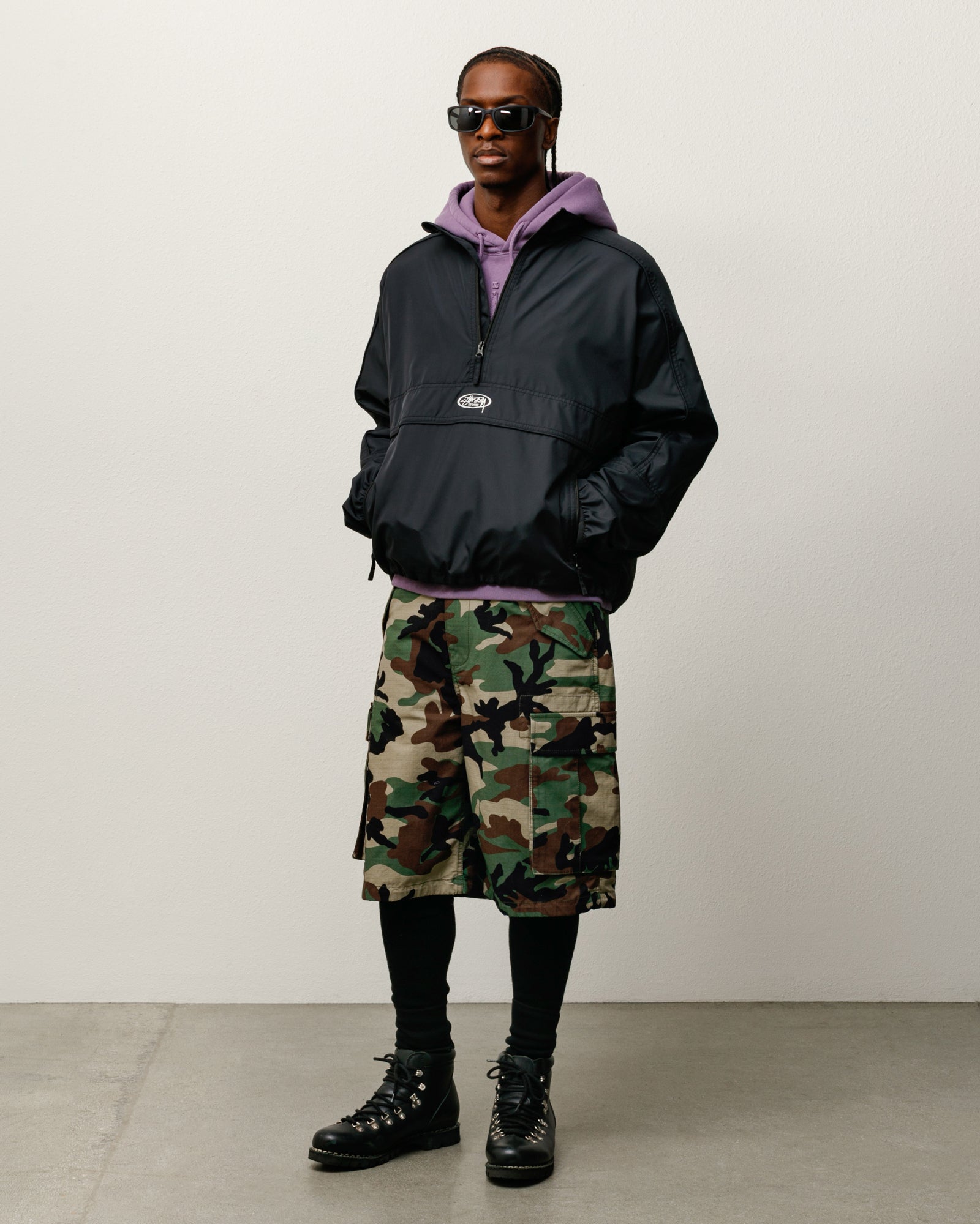 LIGHTWEIGHT PULLOVER JACKET
