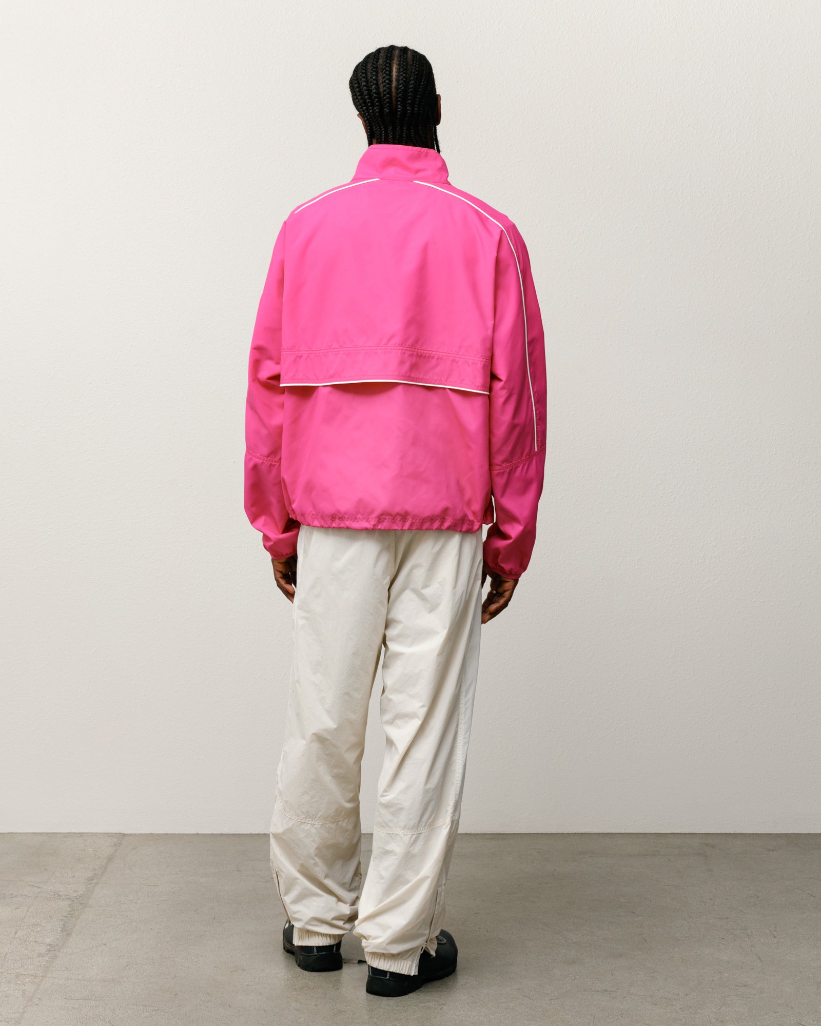 LIGHTWEIGHT PULLOVER JACKET