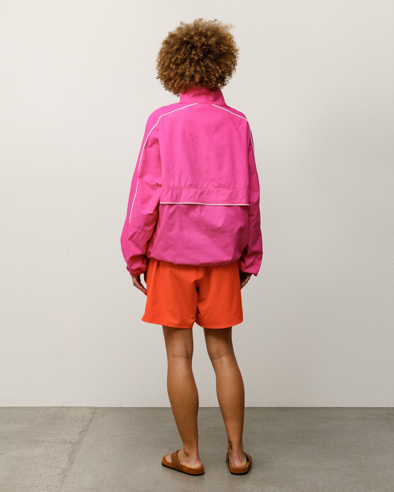 LIGHTWEIGHT PULLOVER JACKET