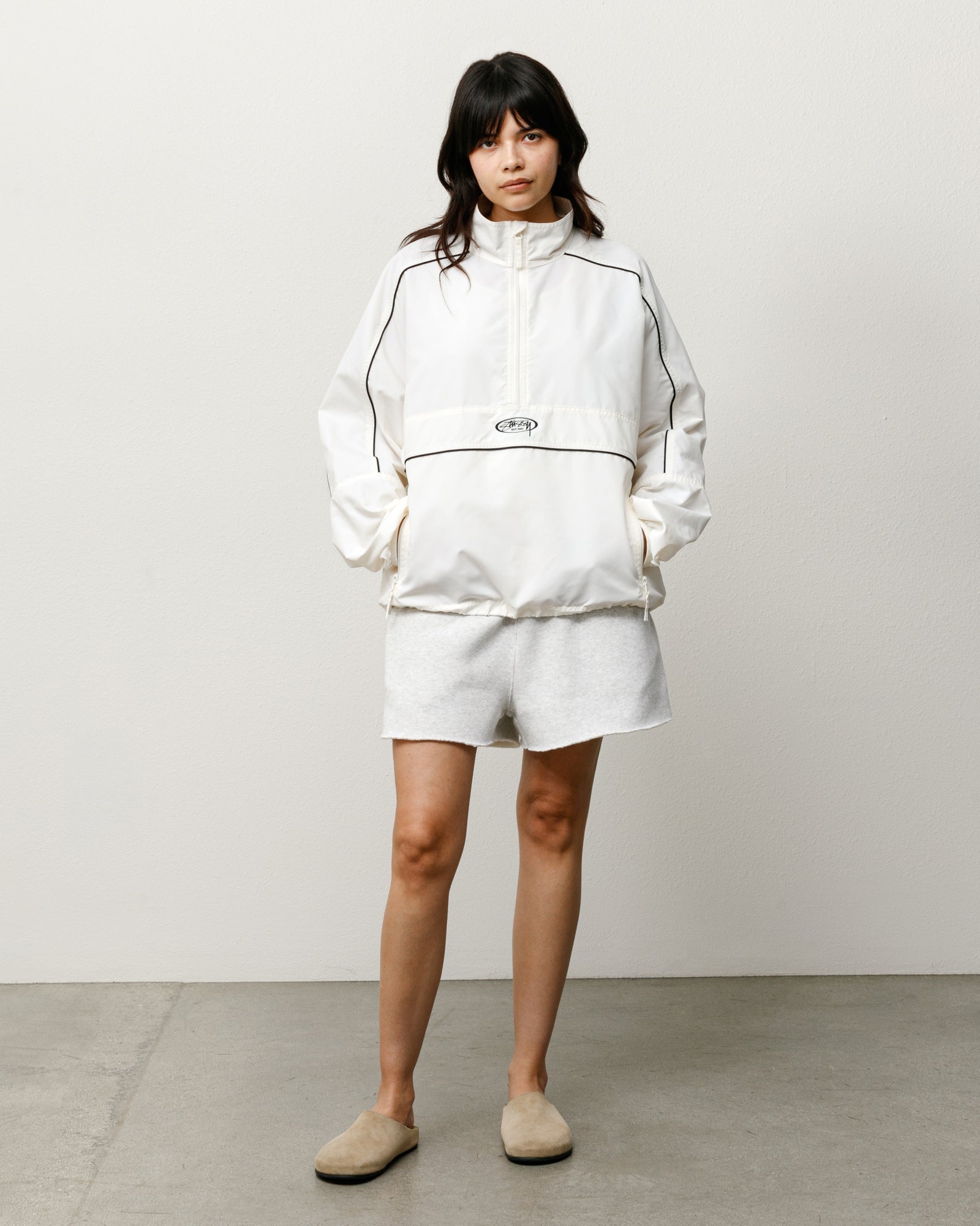 LIGHTWEIGHT PULLOVER JACKET