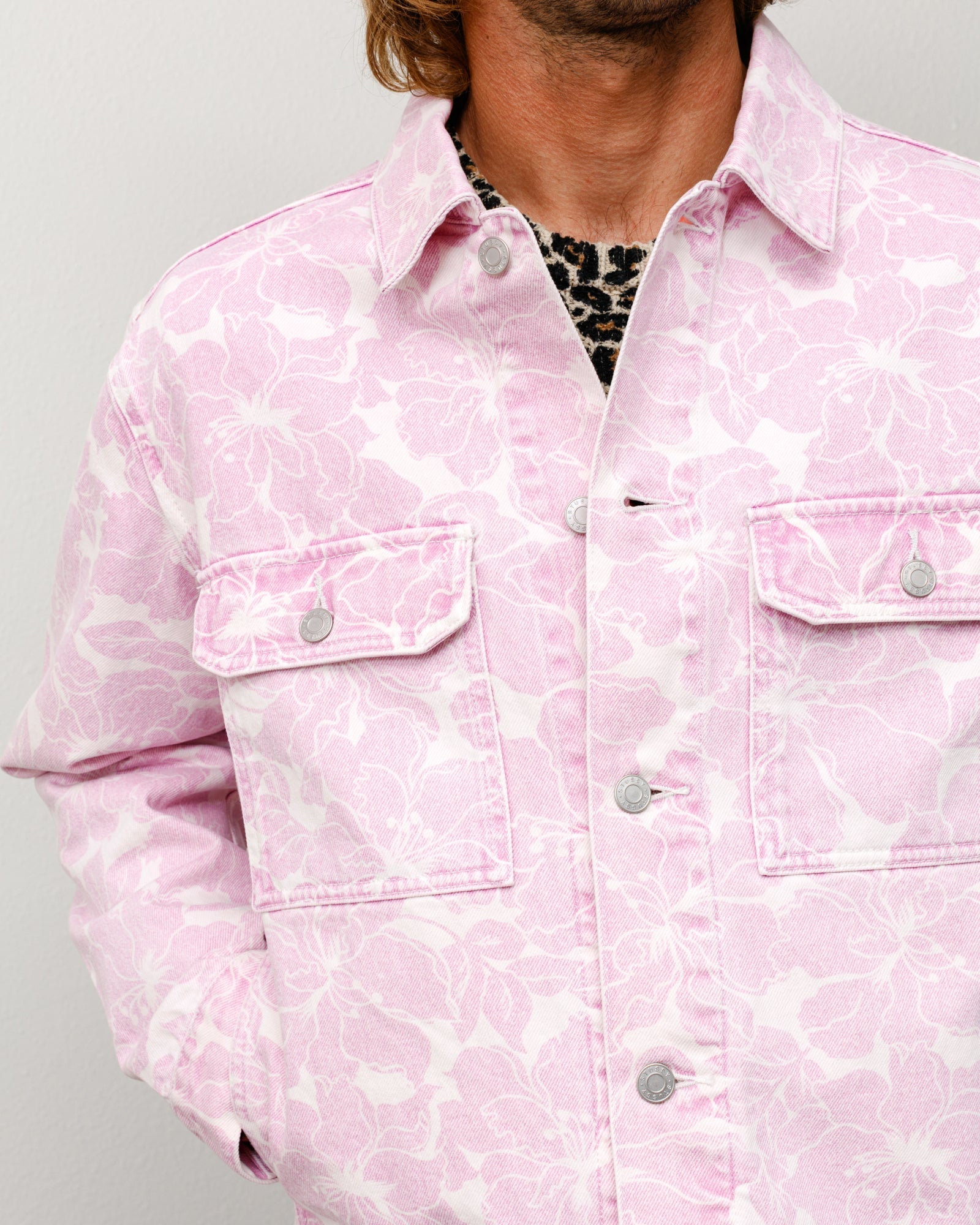 DENIM TRUCKER JACKET