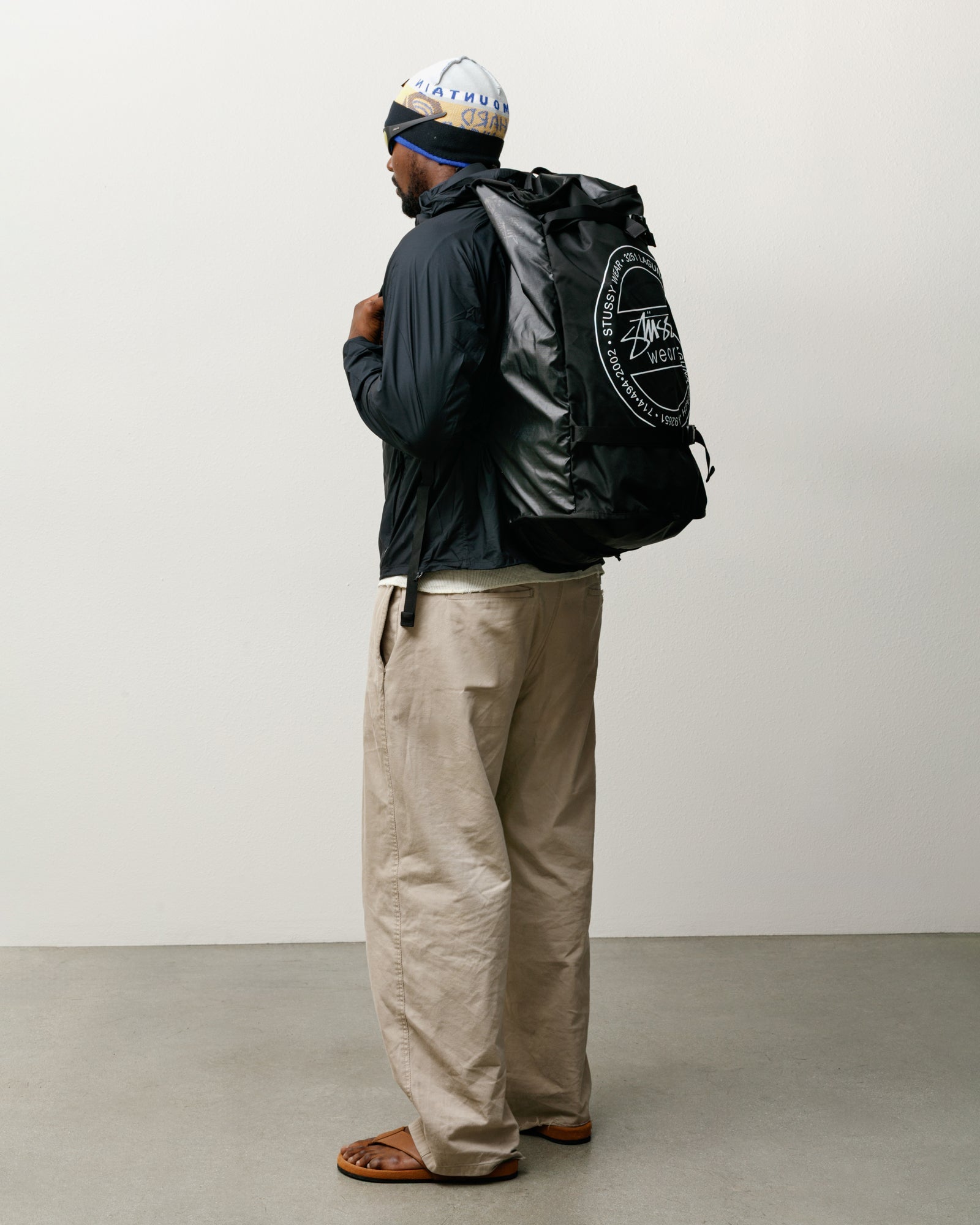 STÜSSY & MOUNTAIN HARDWEAR CAMP 4 DUFFLE 65L